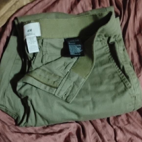 H&M Olive Green Chinos - Picture 5 of 6